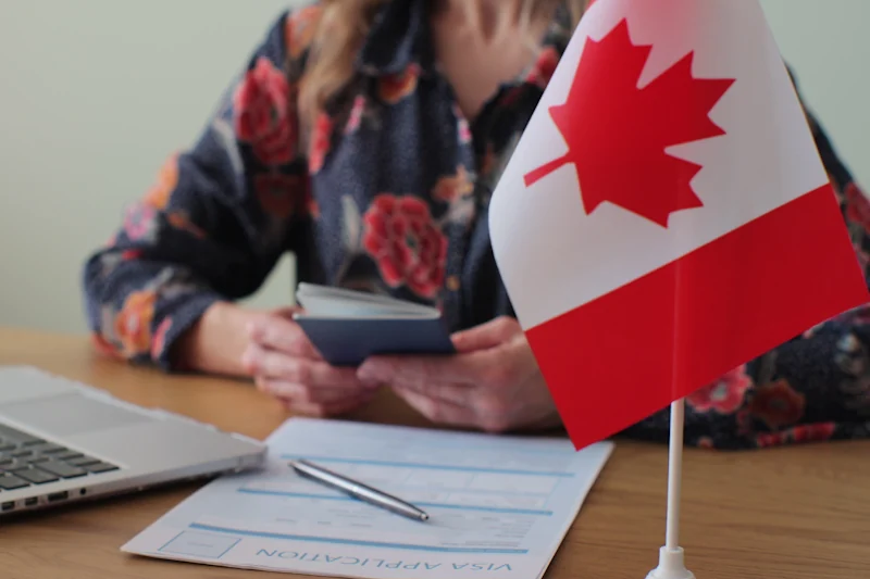 How to visit as a tourist, family or on business, or to transit through Canada?